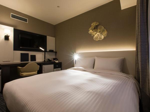 Premier Hotel CABIN PRESIDENT Osaka : photo 4 de la chambre chambre lit queen-size - non-fumeurs