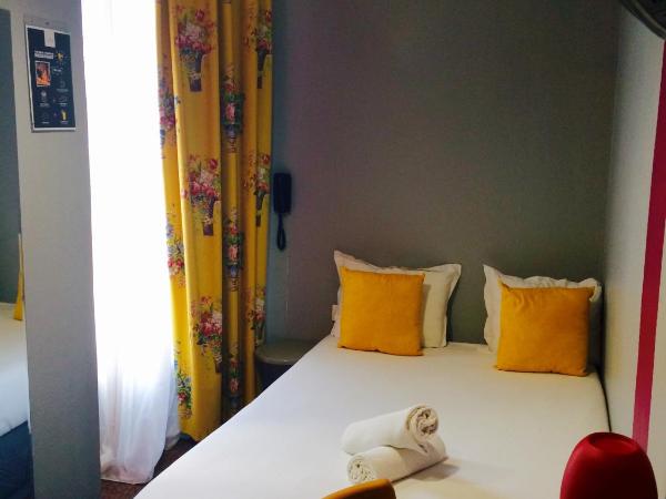 Arty Paris Porte de Versailles by River : photo 2 de la chambre chambre simple avec salle de bains privative