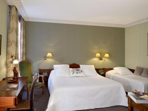 Hôtel Du Manoir : photo 4 de la chambre chambre triple