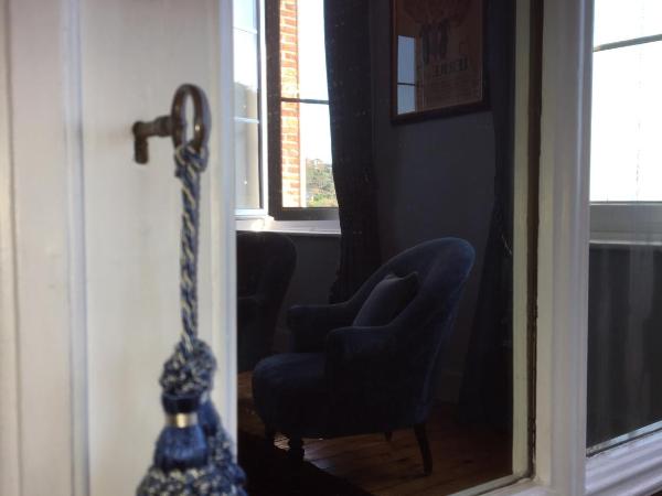 Castel De La Terrasse : photo 5 de la chambre chambre double deluxe - vue sur mer