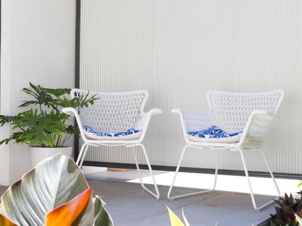 Satara Byron Bay - Adults Only : photo 3 de la chambre studio lit king-size avec canapé-lit