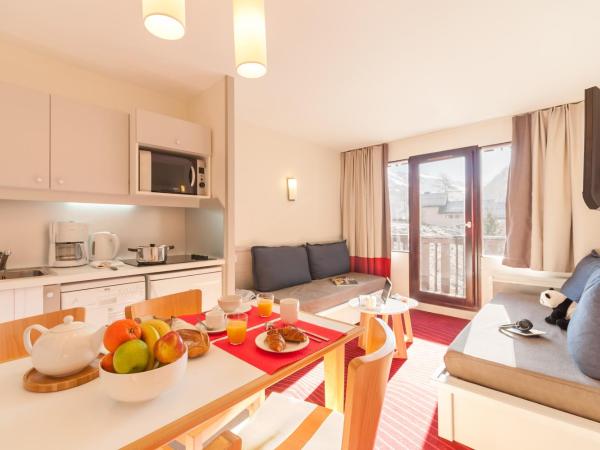 Résidence Pierre & Vacances La Daille : photo 5 de la chambre appartement 1 chambre (4 personnes)