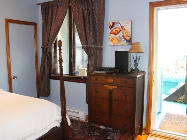 La Loggia Art B&B : photo 5 de la chambre chambre double avec salle de bains privative