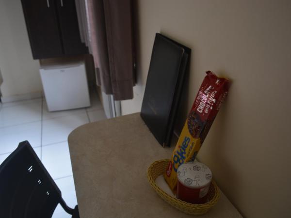 Hotel Calstar : photo 10 de la chambre chambre de luxe avec lit double