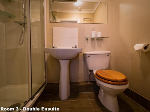 Sandfield Guest House : photo 5 de la chambre chambre double deluxe avec douche