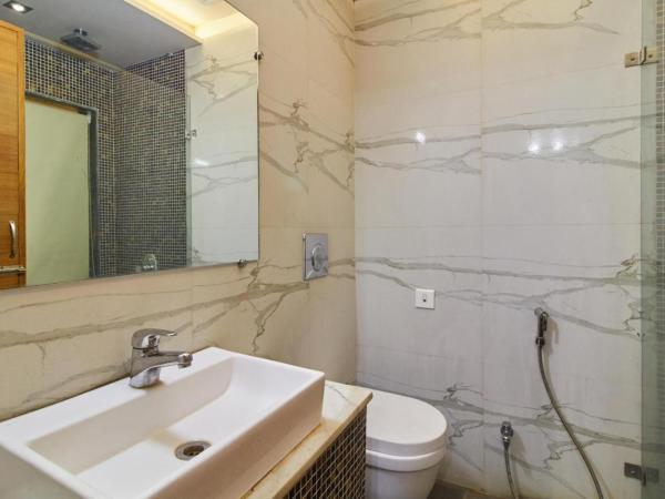 Hotel Shalimar Palace : photo 7 de la chambre grande chambre double