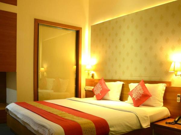 Hotel Shalimar Palace : photo 6 de la chambre grande chambre double