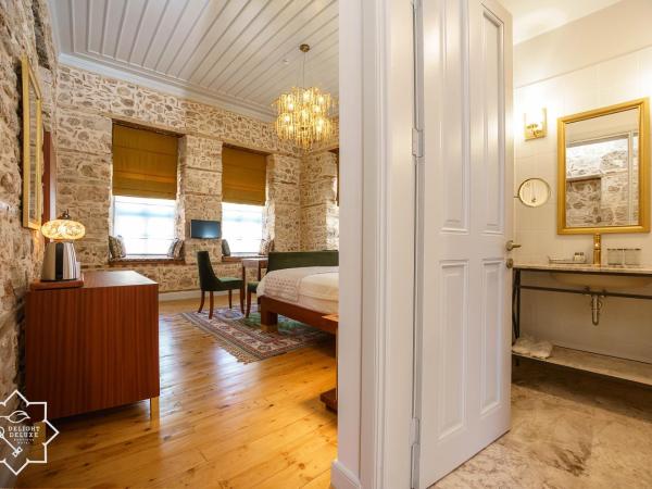 Delight Deluxe Hotel : photo 2 de la chambre chambre lit king-size