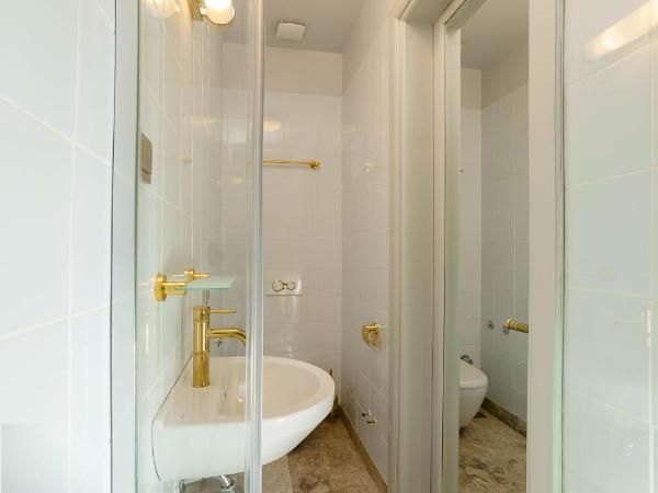 Delight Deluxe Hotel : photo 10 de la chambre chambre double deluxe