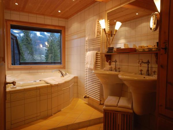 Hotel Alpenrose mit Gourmet-Restaurant Azalée : photo 3 de la chambre suite