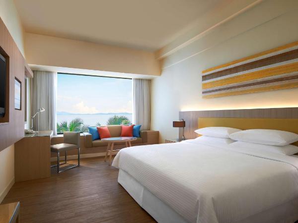 Mercure Penang Beach : photo 8 de la chambre chambre lit king-size supérieure - vue sur océan