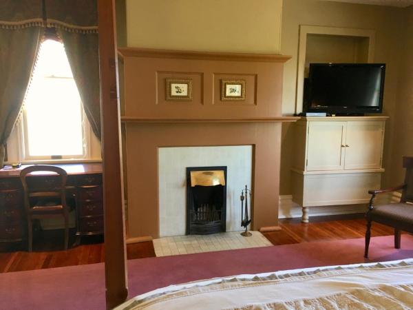 Prior Castle Inn : photo 3 de la chambre chambre fonthill