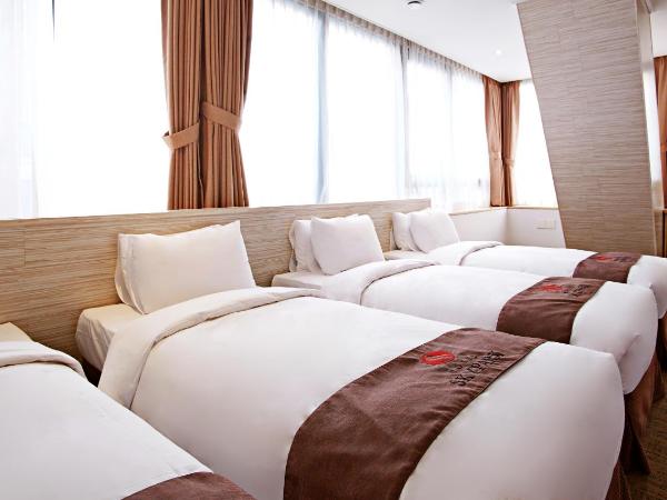 Hotel Skypark Myeongdong 2 : photo 2 de la chambre chambre quadruple