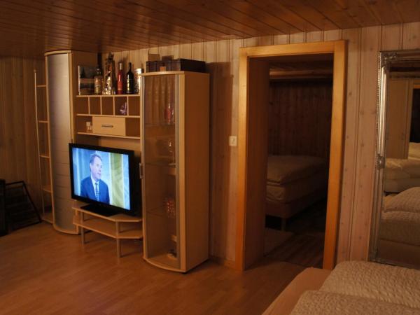 Petit Helvetia Budget Hotel : photo 1 de la chambre suite familiale