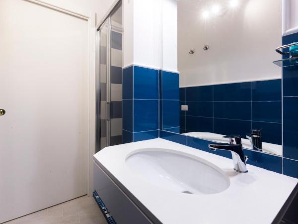 Holiday Sorrento Center : photo 9 de la chambre chambre double ou lits jumeaux deluxe avec balcon