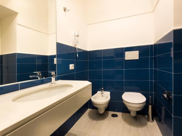 Holiday Sorrento Center : photo 5 de la chambre chambre double standard