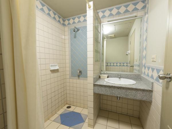 Baan Pratoom : photo 2 de la chambre chambre double avec douche