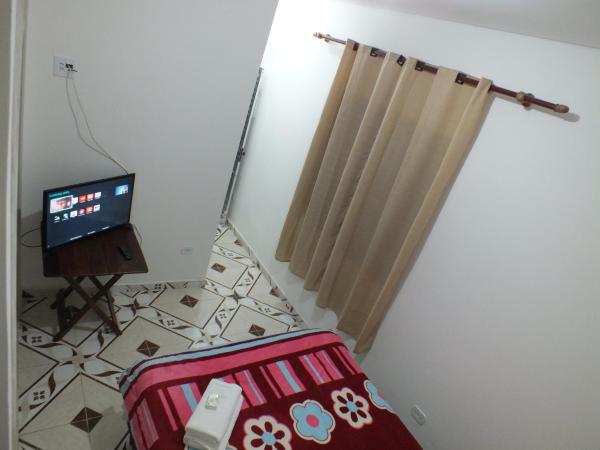Hospedagem Henri Dunant : photo 3 de la chambre chambre double avec salle de bains privative