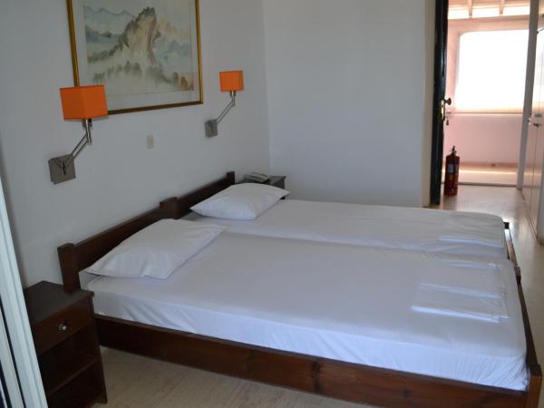 Villa Ioli : photo 4 de la chambre chambre lits jumeaux