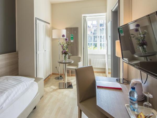 Hôtel de la Rose : photo 2 de la chambre chambre simple