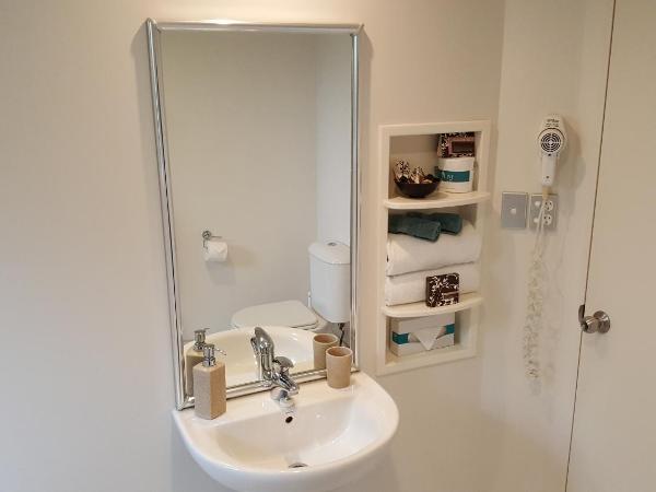 FYFFE on Riccarton : photo 2 de la chambre suite 1 chambre avec baignoire spa