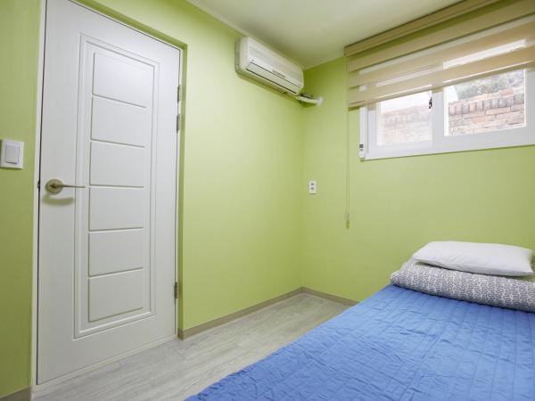 Hans House : photo 4 de la chambre chambre simple standard avec douche