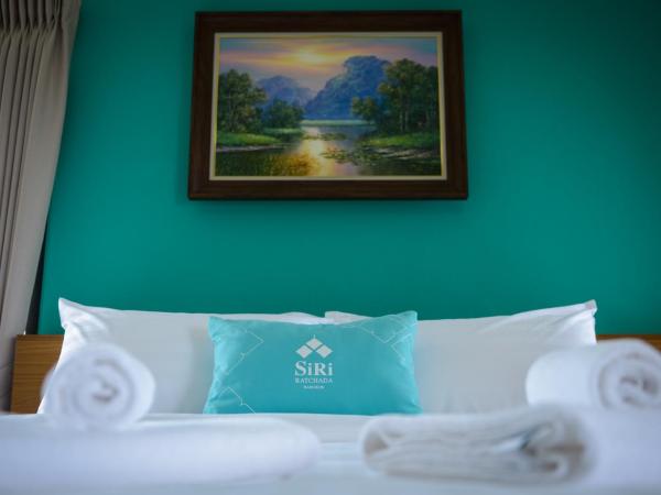 SiRi Ratchada Bangkok : photo 1 de la chambre chambre double standard