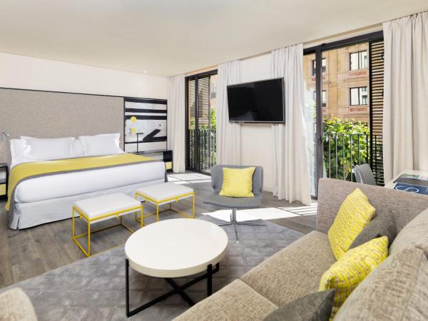 H10 Art Gallery 4* Sup : photo 1 de la chambre suite junior