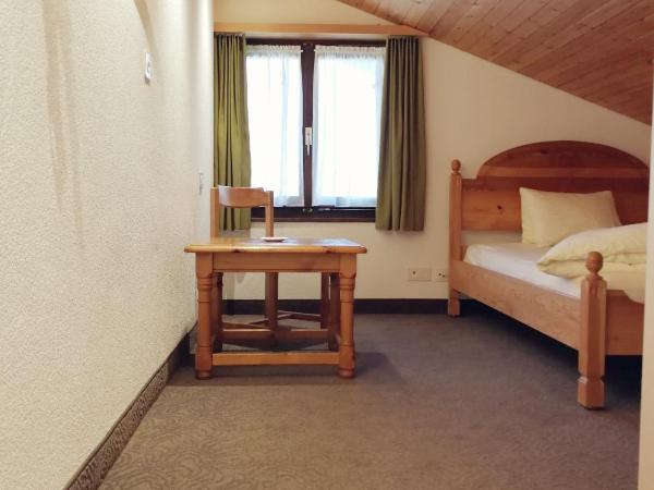 Ambiente Mountain Style : photo 3 de la chambre chambre simple avec douche