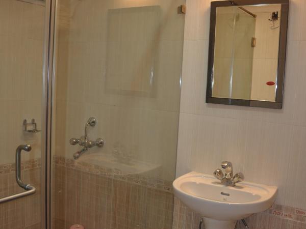 Hotel Imperial Classic : photo 1 de la chambre petite chambre double