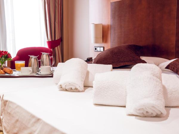 Hotel Bardo Recoletos Coco : photo 4 de la chambre chambre lits jumeaux