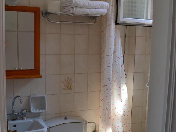 Villa Ioli : photo 7 de la chambre chambre lits jumeaux