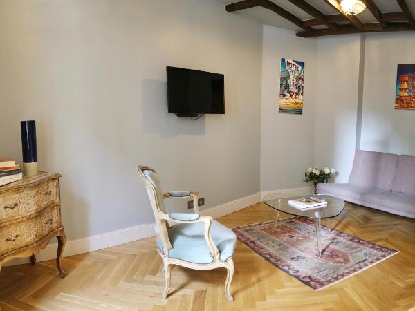 Ateliers de Montmartre ADM : photo 10 de la chambre suite lit king-size