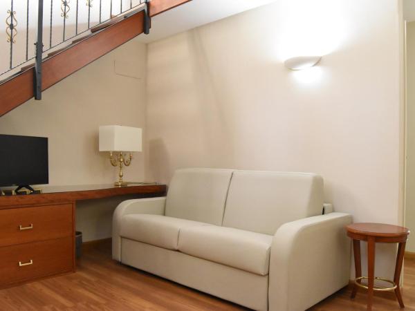 Hotel Centrum : photo 3 de la chambre suite