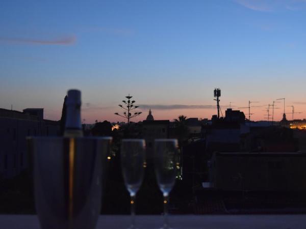 Hotel Centrum : photo 8 de la chambre suite