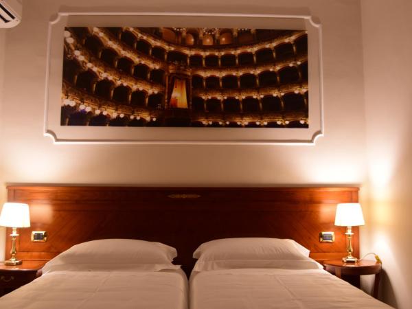 Hotel Centrum : photo 6 de la chambre chambre deluxe double ou lits jumeaux