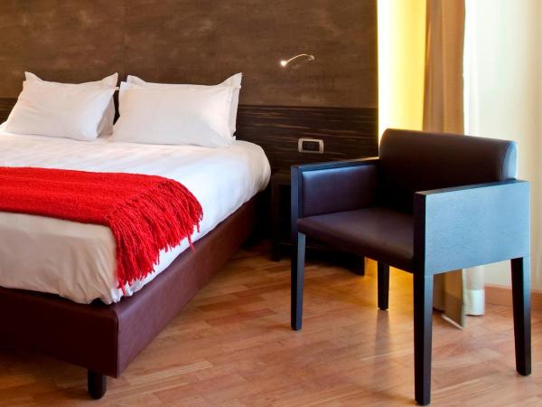 Best Western Hotel Metropoli : photo 9 de la chambre chambre double confort - non-fumeurs