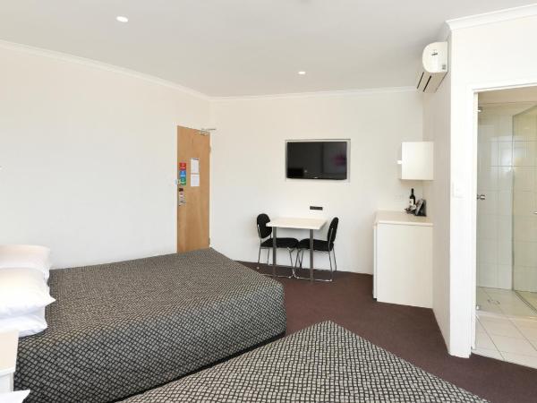 Atlantic Tower Motor Inn : photo 2 de la chambre chambre deluxe double ou lits jumeaux