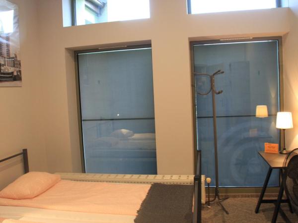 Hostel City Center Gdynia : photo 2 de la chambre lit superposé dans dortoir mixte