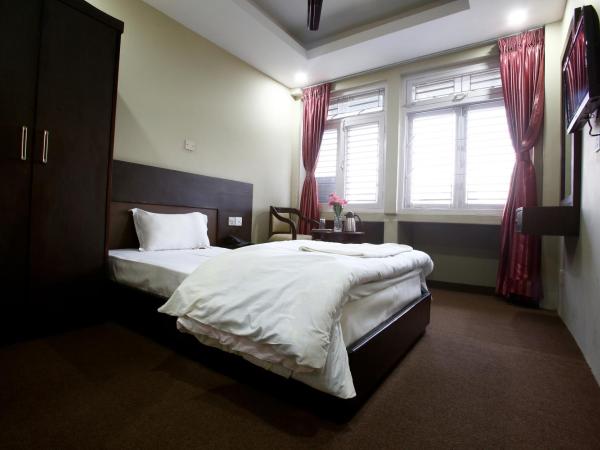 Hotel Nandini : photo 2 de la chambre chambre simple standard avec ventilateur