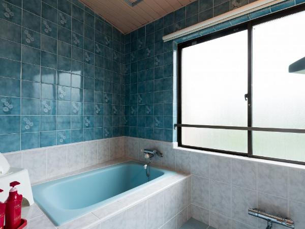 Tokyo Guest House Ouji Music Lounge : photo 7 de la chambre chambre double avec salle de bains privative