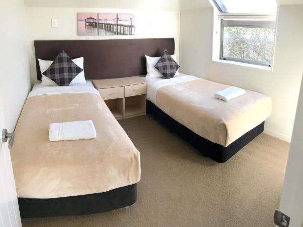 Alpha Motel : photo 2 de la chambre appartement 2 chambres avec baignoire spa