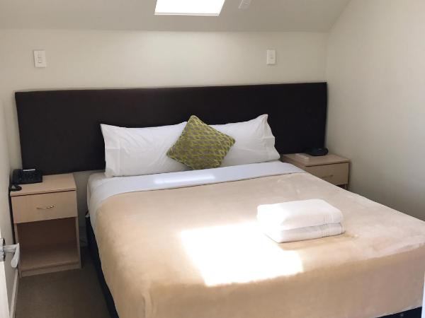 Alpha Motel : photo 5 de la chambre appartement 2 chambres avec baignoire spa