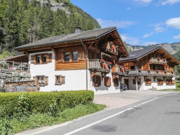 Bed and Breakfast Chalet Manava : photo 3 de la chambre chambre double ou lits jumeaux