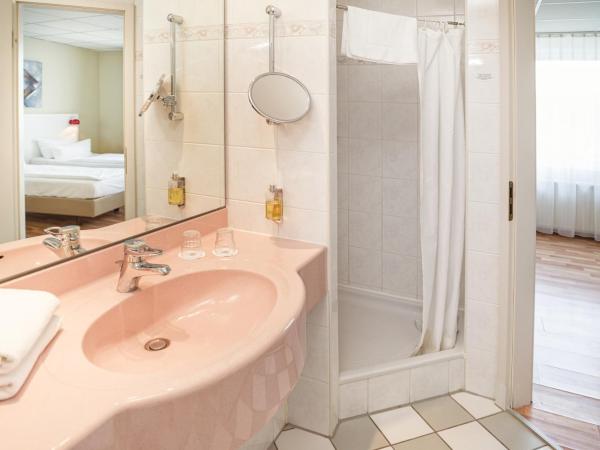 Hotel am Schloß Köpenick by Golden Tulip : photo 1 de la chambre chambre lit king-size standard