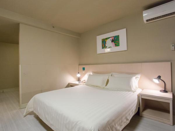 Jinjiang Inn Beijing Olympics Park : photo 2 de la chambre suite affaires a