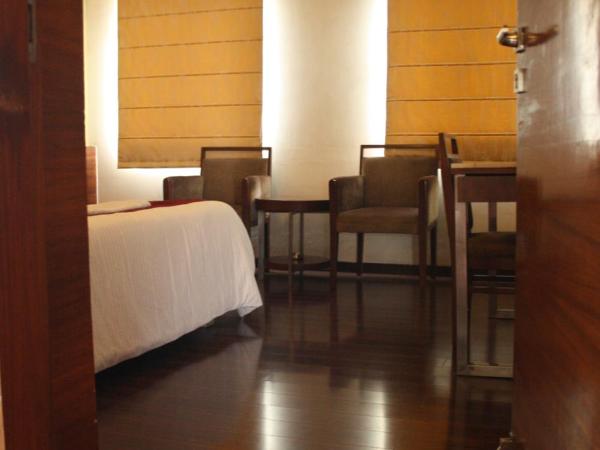 Hotel Stay Inn : photo 10 de la chambre vue sur lac