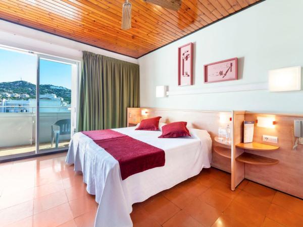 Hotel Xaine Park : photo 5 de la chambre chambre double ou lits jumeaux