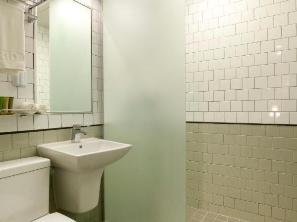 Grid Inn Hotel : photo 5 de la chambre chambre lits jumeaux