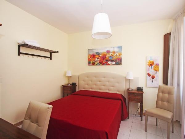 Hotel dalla Mora : photo 2 de la chambre chambre double avec douche
